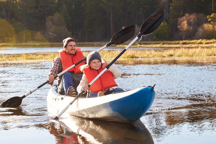 5 Excellent Places for Beginners to Kayak in California