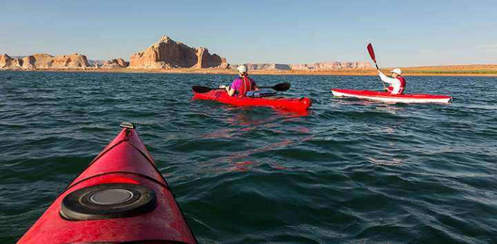 5 Excellent Places for Beginners to Kayak in Colorado