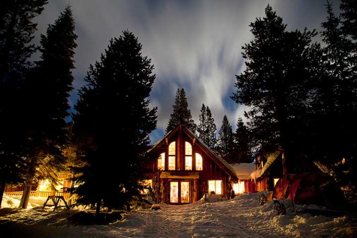 10 Cozy Cabin Destinations to Visit This Winter