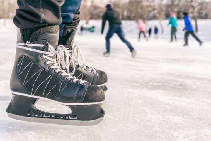 10 Best Ice Skating Rinks in Connecticut