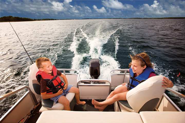 8 Common Sense Tips for Buying Your First Boat