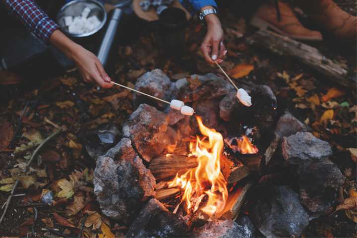 9 Best Outdoor Fall Activities in Iowa