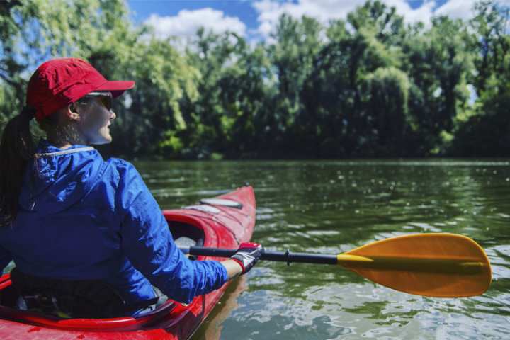 5 Excellent Places for Beginners to Kayak in Illinois