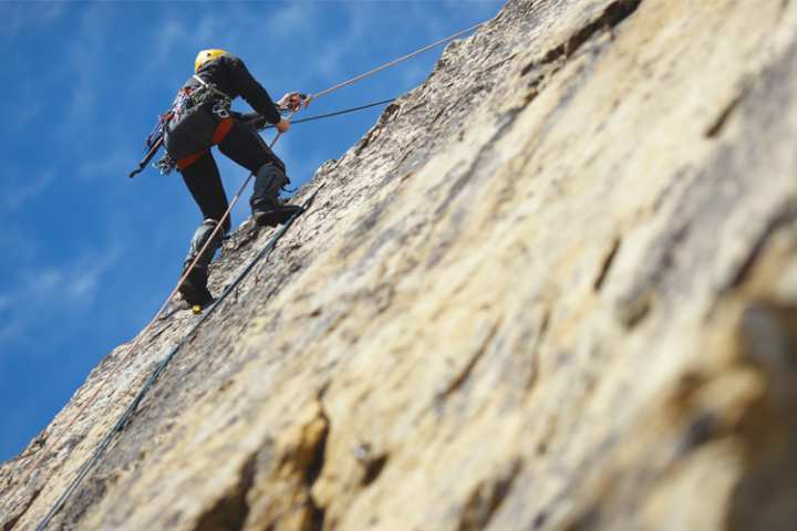 5 Cool Rock Climbing Spots in Minnesota