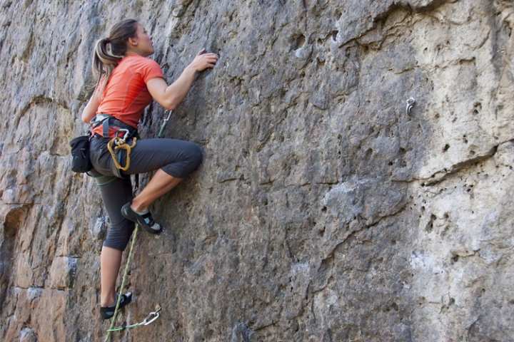 5 Cool Rock Climbing Spots in North Carolina 