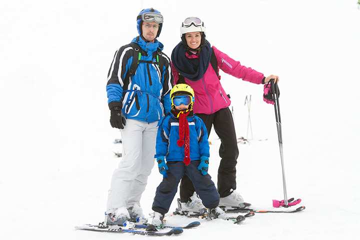 10 Best Ski Destinations for Families in and Around New Jersey