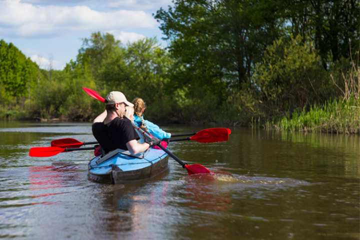 5 Excellent Places for Beginners to Kayak in Rhode Island