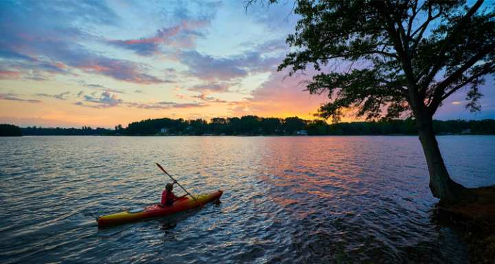 5 Excellent Places for Beginners to Kayak in South Carolina