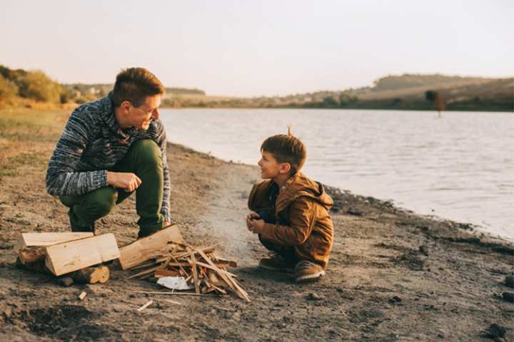 Fall camping activities for children 