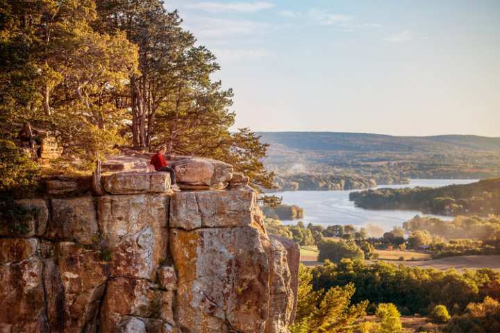 5 Beautiful Scenic Hikes in Wisconsin 