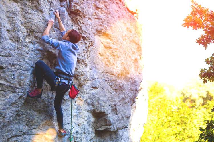 5 Cool Rock Climbing Spots in Tennessee